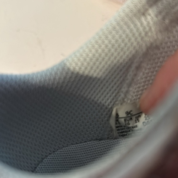 NIKE KIDS size 9 GUC - Picture 5 of 6